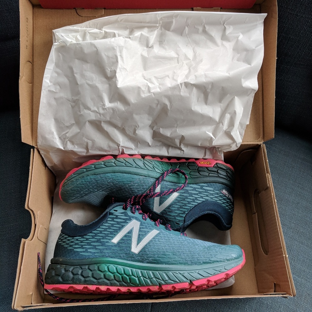 New Balance Fresh Foam Hierro V2 Trail Runners